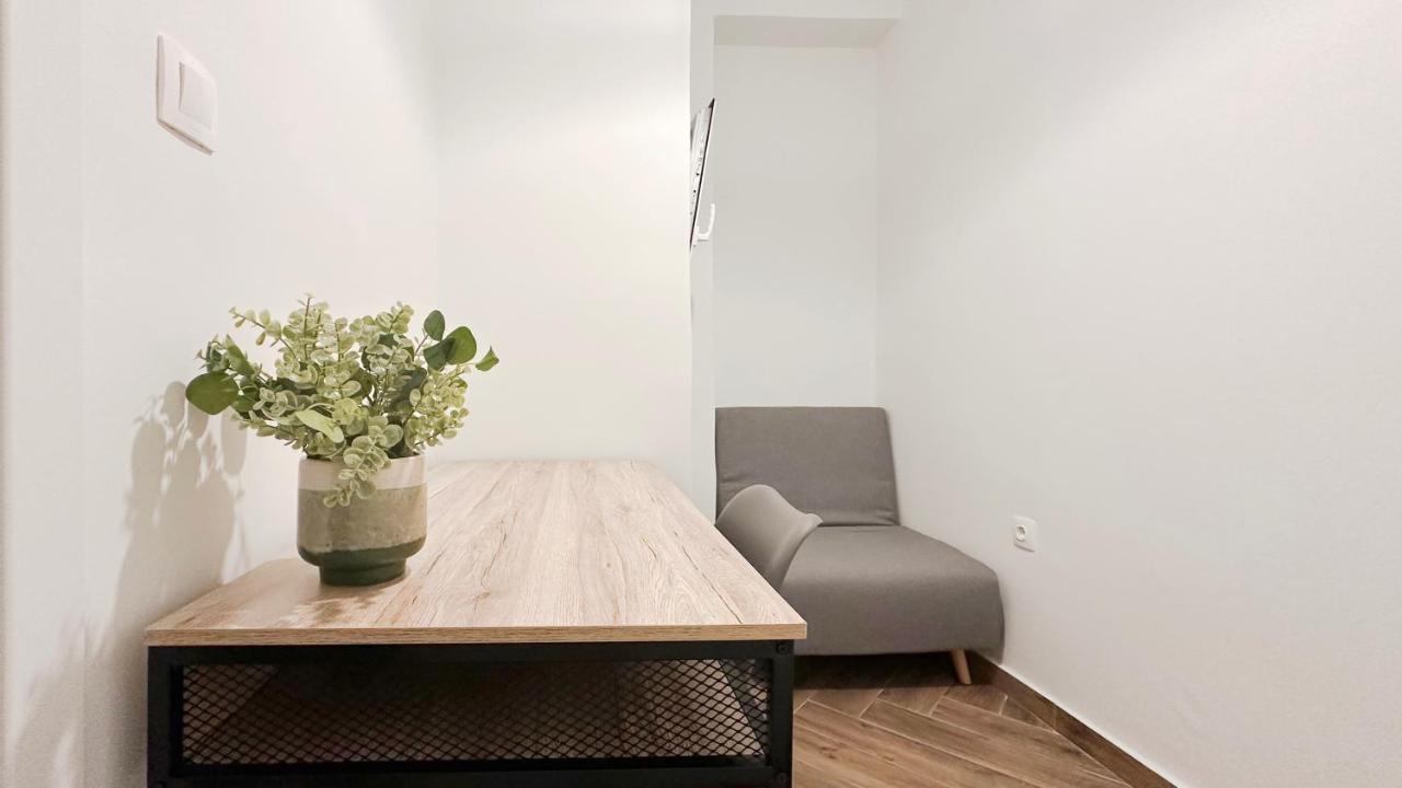 Valtetsiou Central 50Sqm Apt In Athens Διαμέρισμα Εξωτερικό φωτογραφία